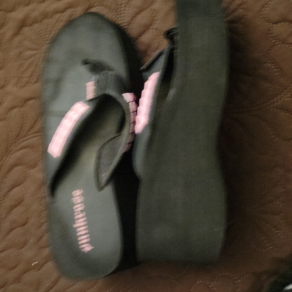 Punkrose sandals - Picture 4 of 4